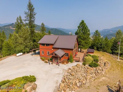Property 26-8410 - Photo 74
