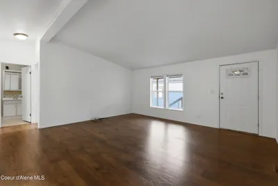 Property 26-10203 - Photo 9