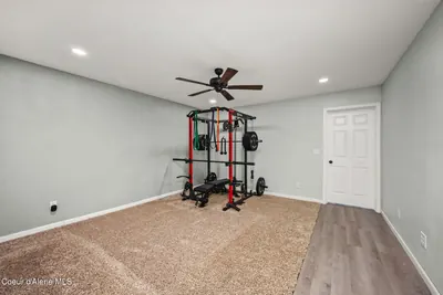 Property 26-9927 - Photo 53
