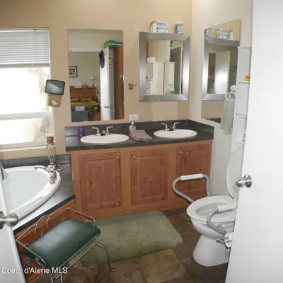 Property 26-10633 - Photo 9