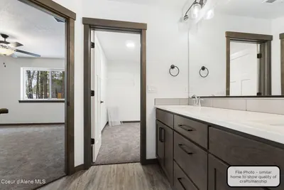 Property 26-2452 - Photo 9