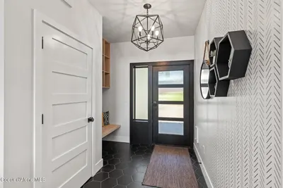 Property 26-10635 - Photo 19