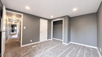 Property 26-8395 - Photo 11