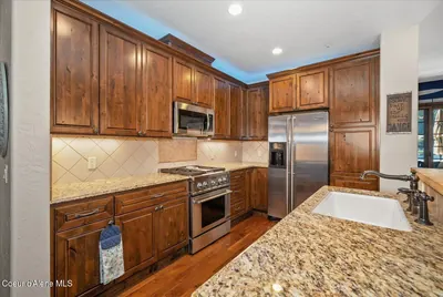 Property 26-8896 - Photo 42