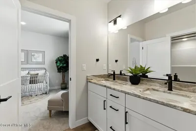 Property 26-10249 - Photo 17