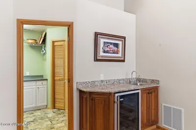 Property 26-9010 - Photo 25