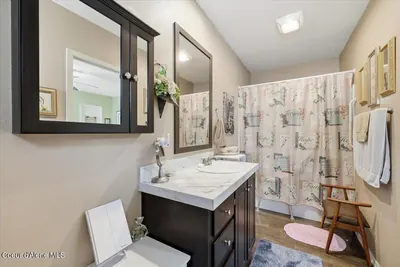 Property 26-8165 - Photo 16