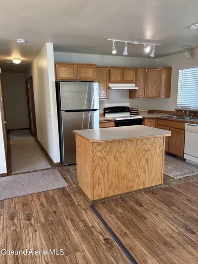 Property 26-10211 - Photo 5