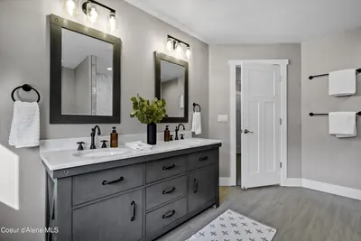 Property 26-8411 - Photo 23