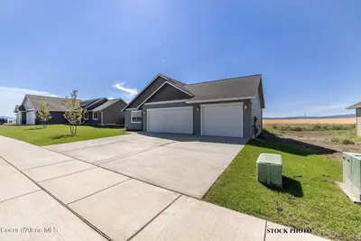Property 26-2562 - Photo 2