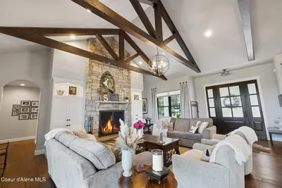 Property 26-7172 - Photo 5