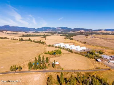 Property 26-9913 - Photo 70