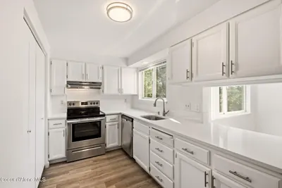 Property 26-7734 - Photo 5