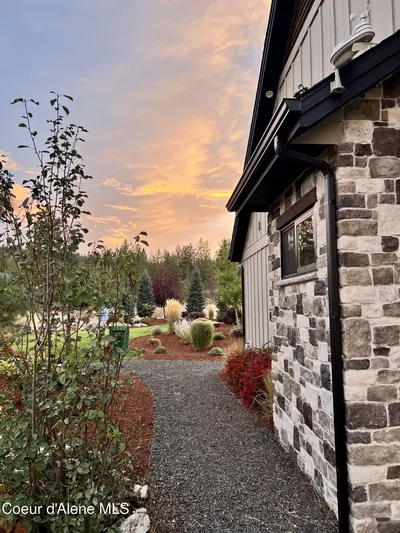 Property 26-9617 - Photo 112