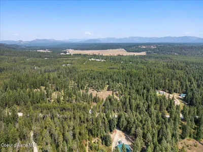 Property 26-6001 - Photo 2