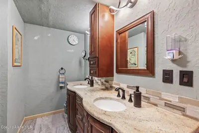 Property 26-9632 - Photo 11