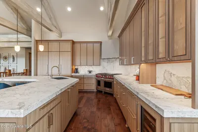 Property 26-8129 - Photo 26