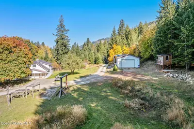 Property 26-10410 - Photo 37