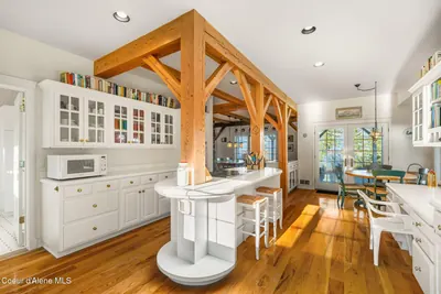 Property 26-4400 - Photo 24