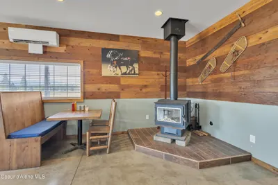 Property 26-9917 - Photo 38