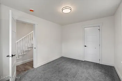 Property 26-10292 - Photo 13