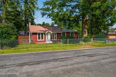 Property 26-9879 - Photo 2