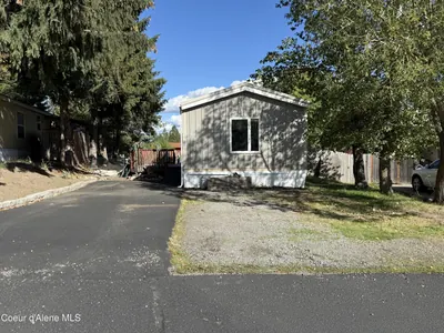 Property 26-10476 - Photo 1