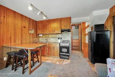 Property 26-10579 - Photo 10