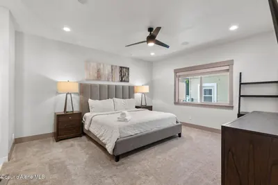 Property 26-9652 - Photo 11