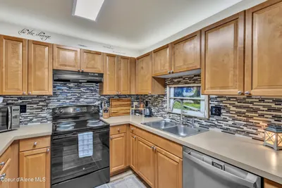 Property 26-9629 - Photo 6