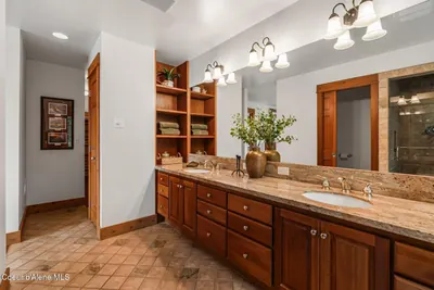 Property 26-9967 - Photo 45