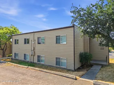 Property 26-7734 - Photo 2