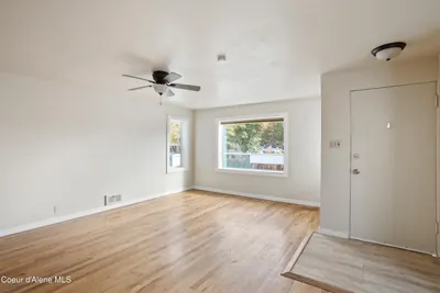 Property 26-10250 - Photo 15