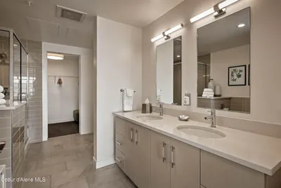 Property 26-8409 - Photo 23