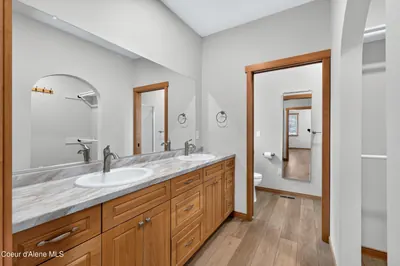 Property 26-8489 - Photo 27