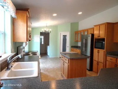 Property 26-8655 - Photo 2