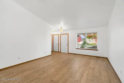 Property 26-10364 - Photo 11