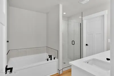 Property 25-11242 - Photo 29
