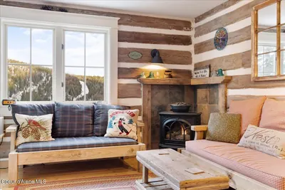 Property 25-11670 - Photo 7