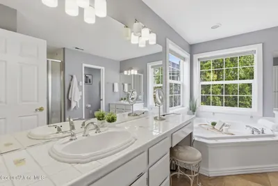 Property 26-9374 - Photo 28