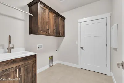 Property 26-8279 - Photo 24