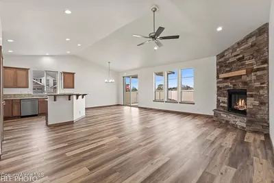 Property 26-9858 - Photo 5