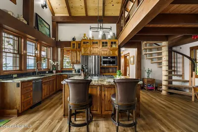 Property 26-6903 - Photo 28