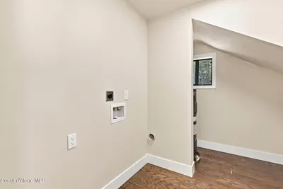 Property 26-8640 - Photo 26