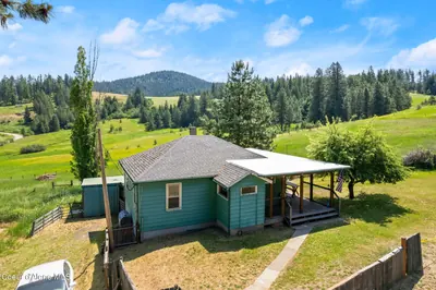 Property 26-7631 - Photo 1