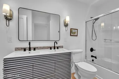Property 26-4443 - Photo 19