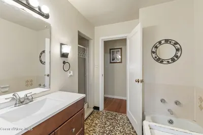Property 26-9958 - Photo 6