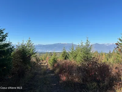 Property 26-881 - Photo 2