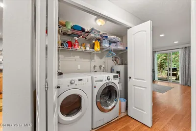 Property 26-9852 - Photo 35