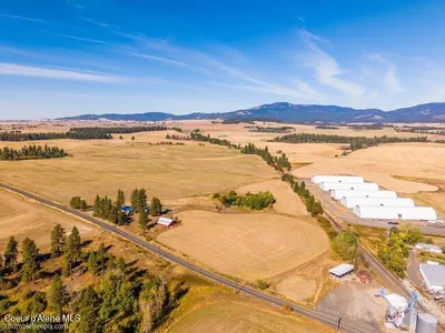 Property 26-9913 - Photo 71
